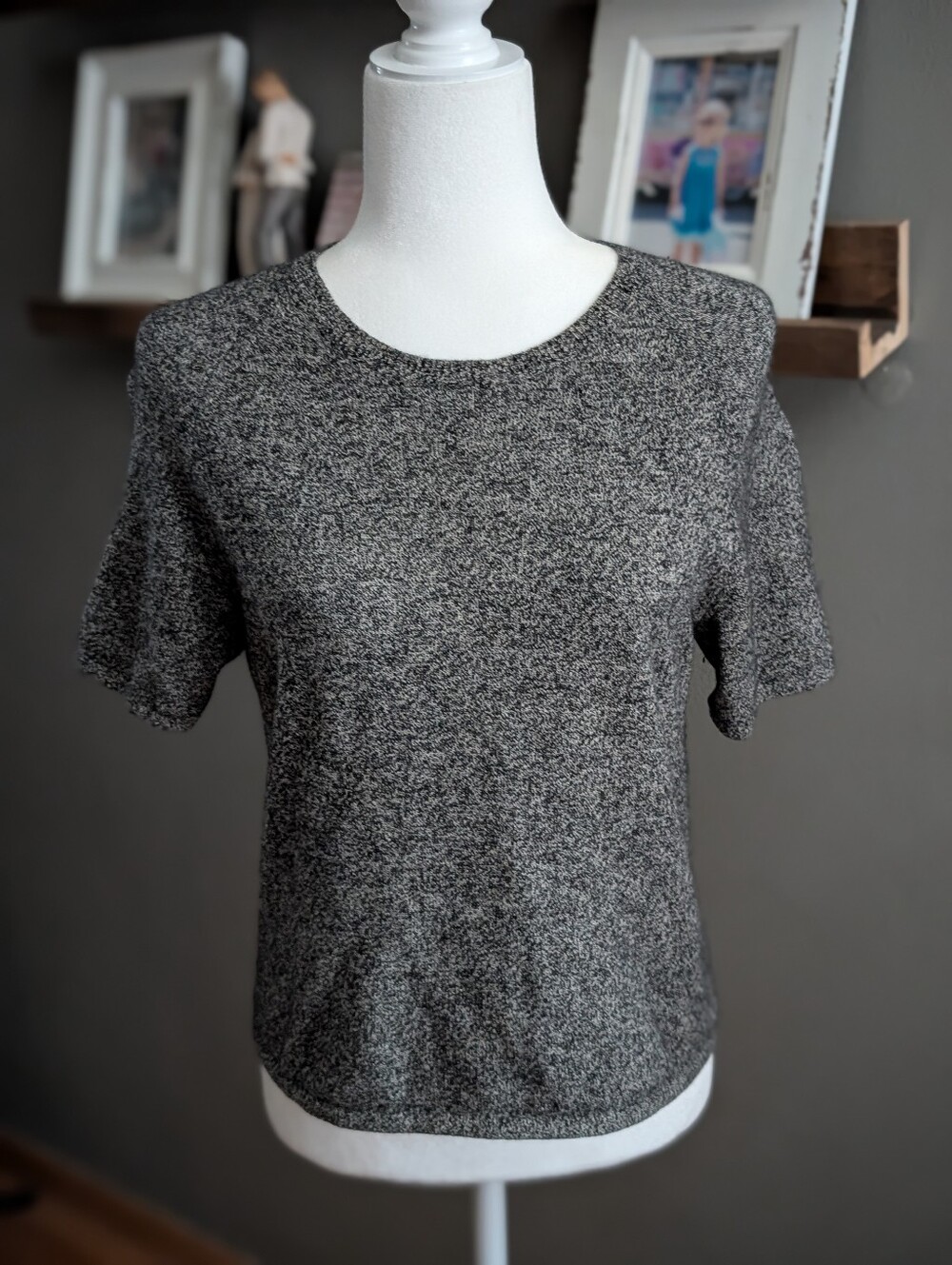 Vintage Cashmere Short Sleeve Crew Neck Sweater Top Medium Grey Heathered 90s